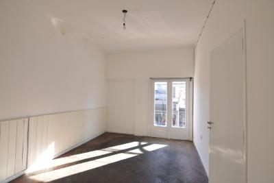 Departamento 2 dormitorios en alquiler en Ramos Mejia, La Matanza