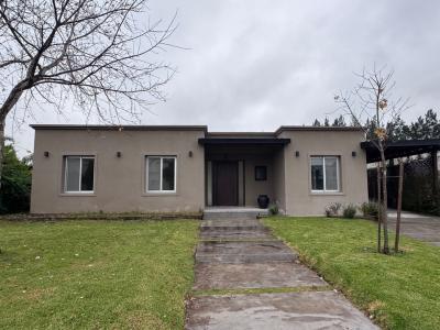 Casa 3 dormitorios en venta en Villanueva, Tigre