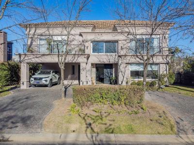 Casa 5 dormitorios en venta en Nordelta, Tigre