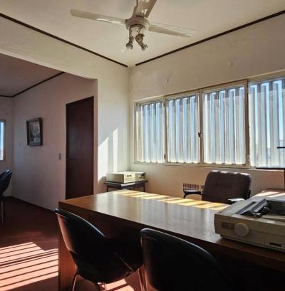 Oficina en venta en La Plata, La Plata
