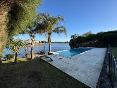 Casa 6 dormitorios en venta en Nordelta, Tigre
