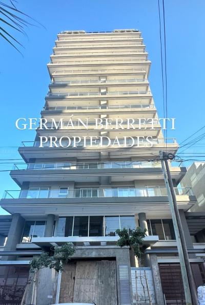 Departamento 2 dormitorios en venta en Lanus Este, Lanus