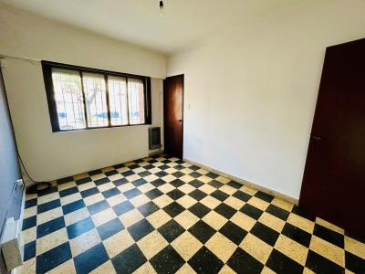 Casa 2 dormitorios en venta en La Plata, La Plata