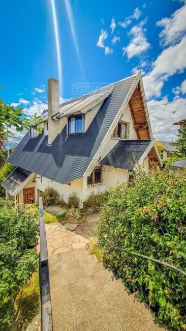 Casa 3 dormitorios en venta en Centro de Bariloche, Bariloche