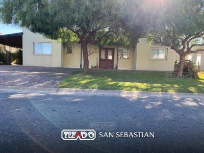 Casa 3 dormitorios en venta en San Sebastian, Escobar