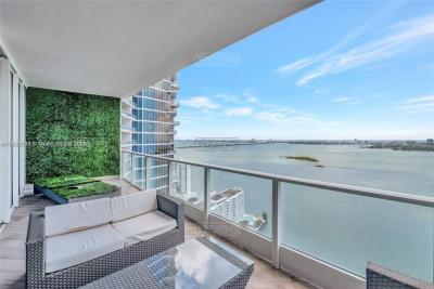 Departamento 2 dormitorios en venta en Miami