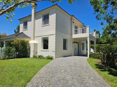 Casa 3 dormitorios en venta en Nordelta, Tigre