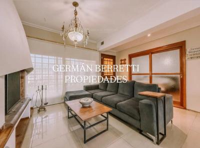 Casa 3 dormitorios en venta en Lomas de Zamora