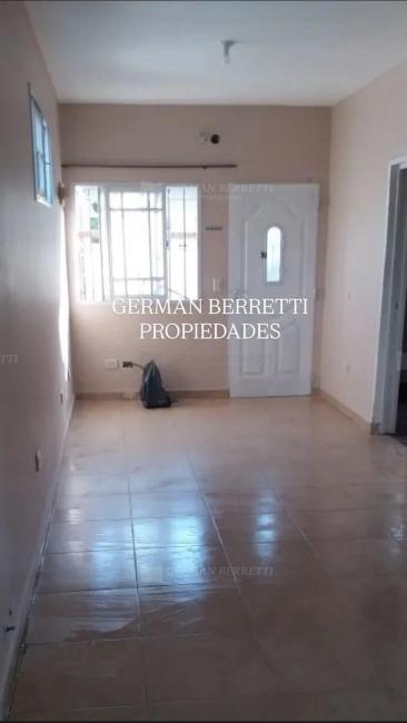 Departamento 3 dormitorios en alquiler en Lanus Este, Lanus