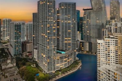 Departamento 1 dormitorios en venta en Miami
