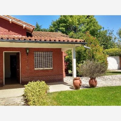 Casa 4 dormitorios en alquiler en Bella Vista, San Miguel