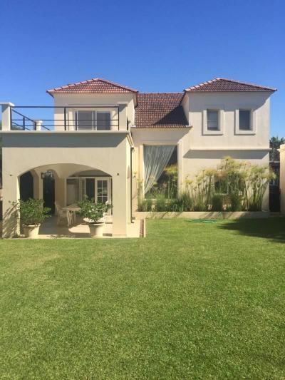 Casa 4 dormitorios en venta en Nordelta, Tigre