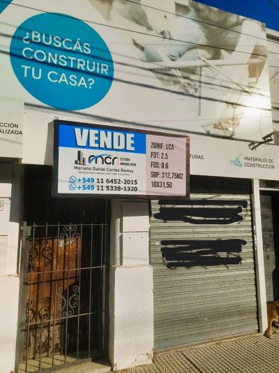 Local en venta en Pilar Centro, Pilar
