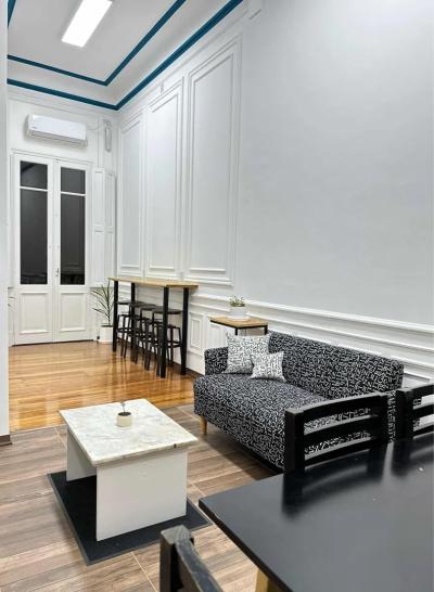 Departamento 4 dormitorios en venta en Monserrat, Ciudad de Buenos Aires