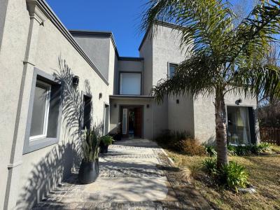Casa 3 dormitorios en venta en Nordelta, Tigre