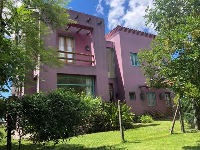 Casa 3 dormitorios en venta en General Pacheco, Tigre