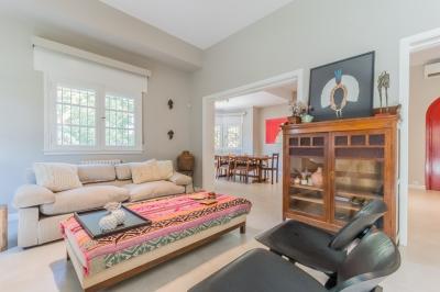 Casa 4 dormitorios en alquiler en Acassuso, San Isidro
