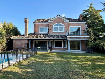 Casa 4 dormitorios en alquiler en Nordelta, Tigre