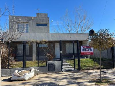 Casa 3 dormitorios en venta en Centenario (Neuquen), Neuquen