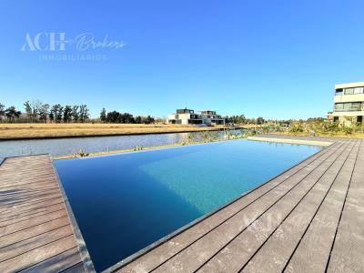 Casa 4 dormitorios en venta en Nordelta, Tigre