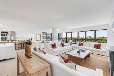 Departamento 2 dormitorios en venta en Bay Harbor Islands, Miami