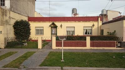 Casa 2 dormitorios en venta en Pablo Nogues, Malvinas Argentinas