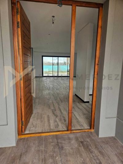 Casa 3 dormitorios en venta en Villanueva, Tigre