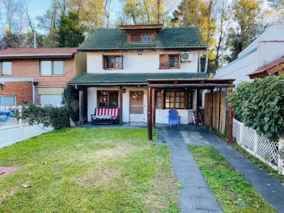 Casa 3 dormitorios en venta en Los Caracoles, Escobar