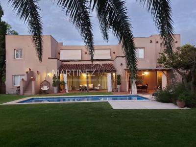 Casa 3 dormitorios en venta en La Lomada, Pilar