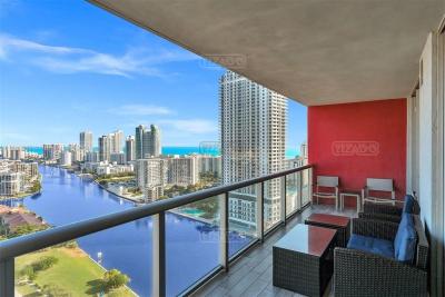 Departamento 2 dormitorios en venta en Hallandale, Miami