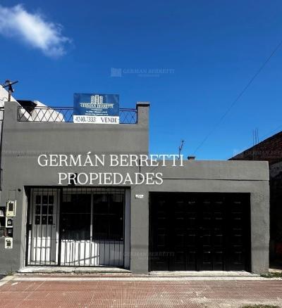 Casa 3 dormitorios en venta en Lanus Oeste, Lanus