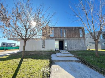 Casa en venta en Puertos, Escobar
