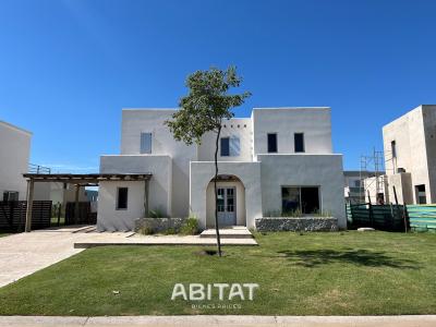 Casa en venta en Puertos, Escobar