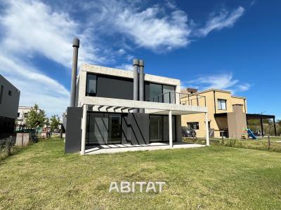 Casa en venta en Puertos, Escobar
