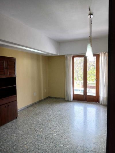 Departamento 2 dormitorios en alquiler en Berazategui