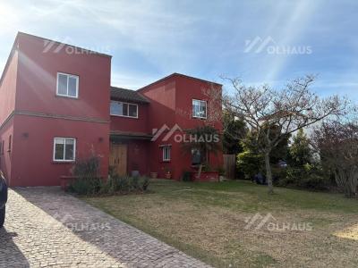 Casa 3 dormitorios en alquiler temporario en Santa Barbara, Tigre