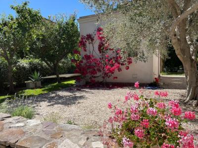 Casa 4 dormitorios en alquiler temporario en Santa Barbara, Tigre
