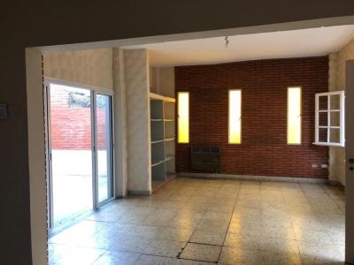 Casa en alquiler en Castelar, Moron