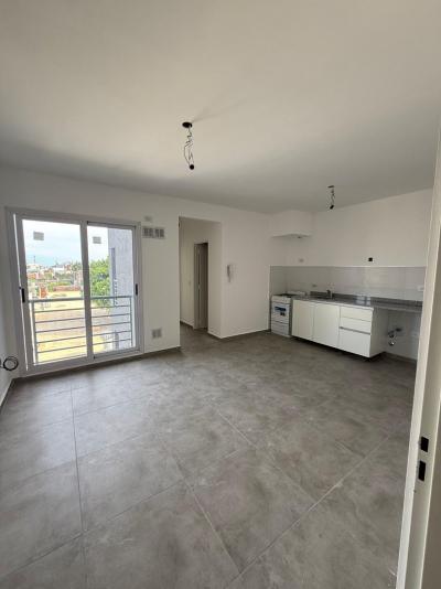 Departamento 1 dormitorios en alquiler en Haedo, Moron