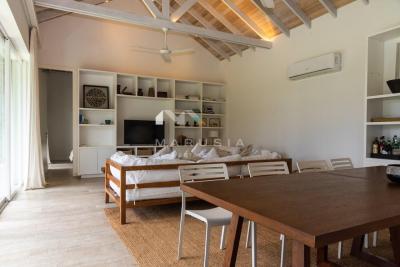 Casa 3 dormitorios en venta en Punta del Este, Punta del Este