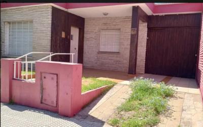 Casa 2 dormitorios en venta en Beccar, San Isidro