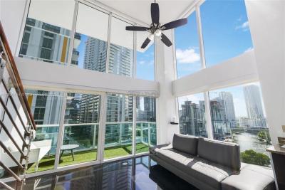 Departamento 2 dormitorios en venta en Miami