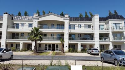 Departamento 1 dormitorios en alquiler en Boulevard del Sol, Pilar