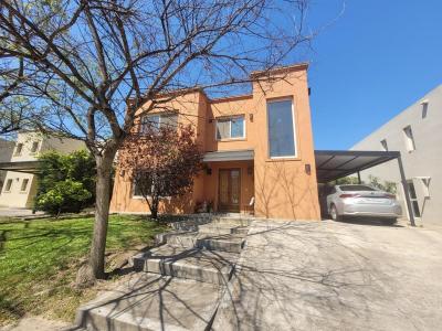 Casa 3 dormitorios en venta en Nordelta, Tigre