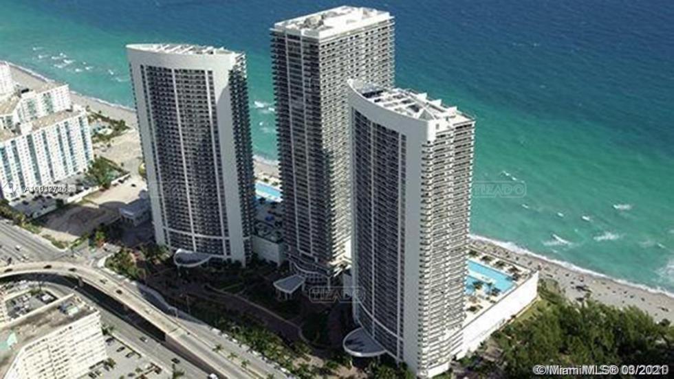 Departamento en venta en Hallandale, Miami