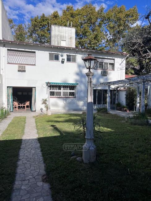 Casa 6 dormitorios en venta en San Isidro