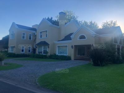 Casa 4 dormitorios en venta en Francisco Álvarez, Moreno