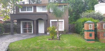 Casa 3 dormitorios en venta en Francisco Álvarez, Moreno