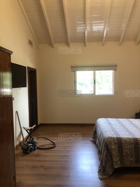 Casa 3 dormitorios en venta en San Patricio, Moreno