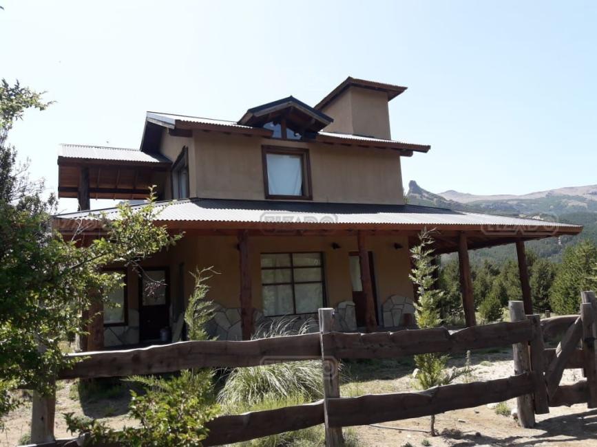 Casa 2 dormitorios en venta en Villa Lago Meliquina, San Martin de los Andes